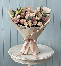 Букет цветов из:  Розы и Лизиантусы #REPLACE_PRED# Ярославском