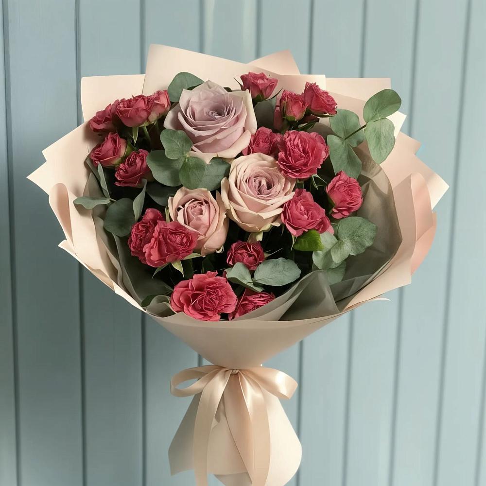 Букет цветов из: Гвоздики и Розы в Ярославском