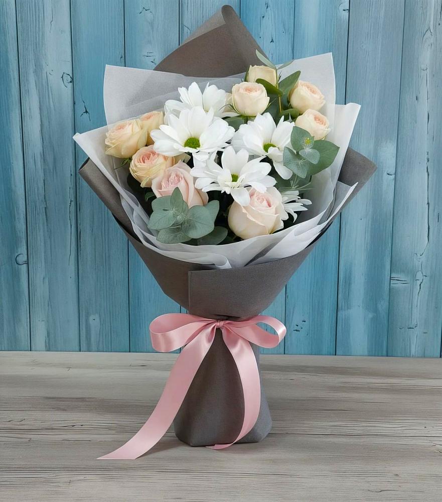 Букет цветов из: Хризантемы и Розы в Ярославском