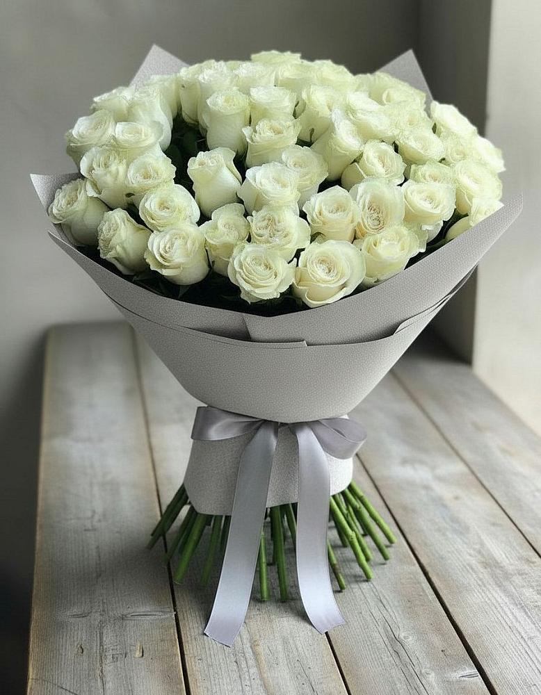 Букет 35 Белых роз в Ярославском
