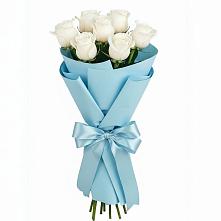 Букет 7 белых роз Проуд в Ярославском