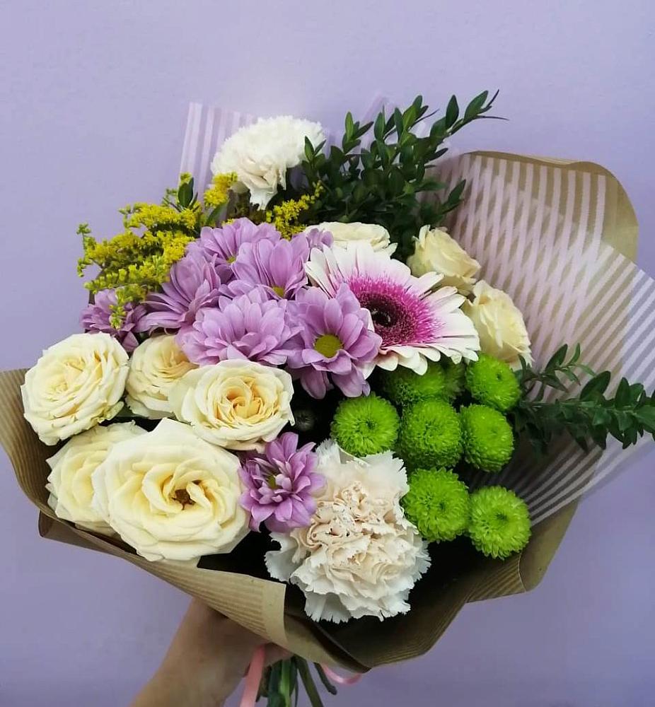 Букет цветов из: Хризантемы, Розы, Гвоздики и Герберы в Ярославском