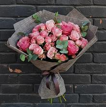 Букет цветов из:  Розы в Ярославском