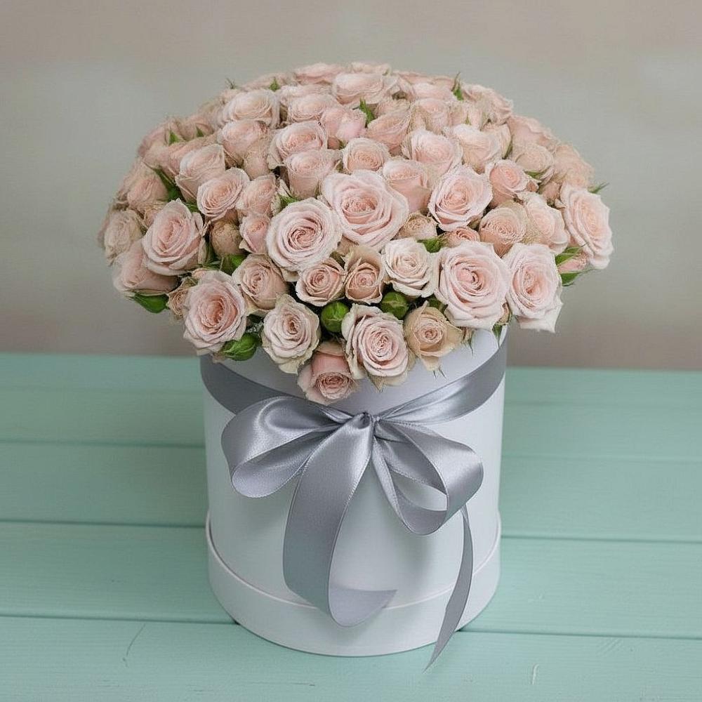 Цветочная композиция из Розы в шляпной коробке в Ярославском